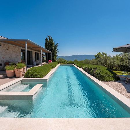 Villa Poimon Pićan Exterior foto