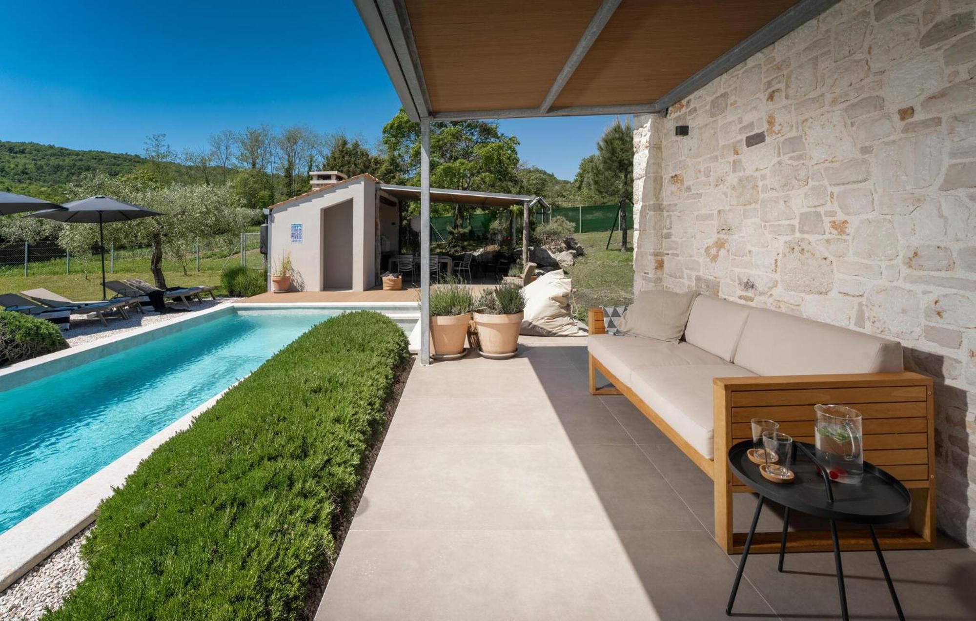 Villa Poimon Pićan Exterior foto