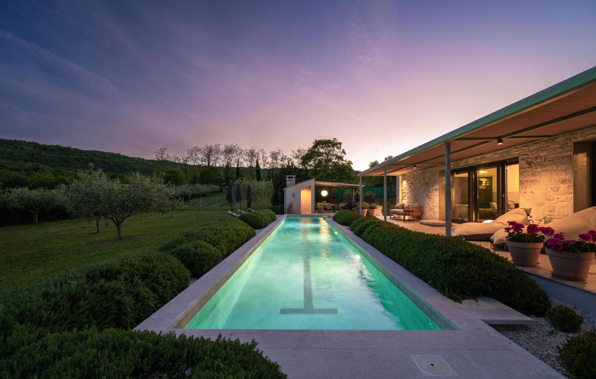 Villa Poimon Pićan Exterior foto